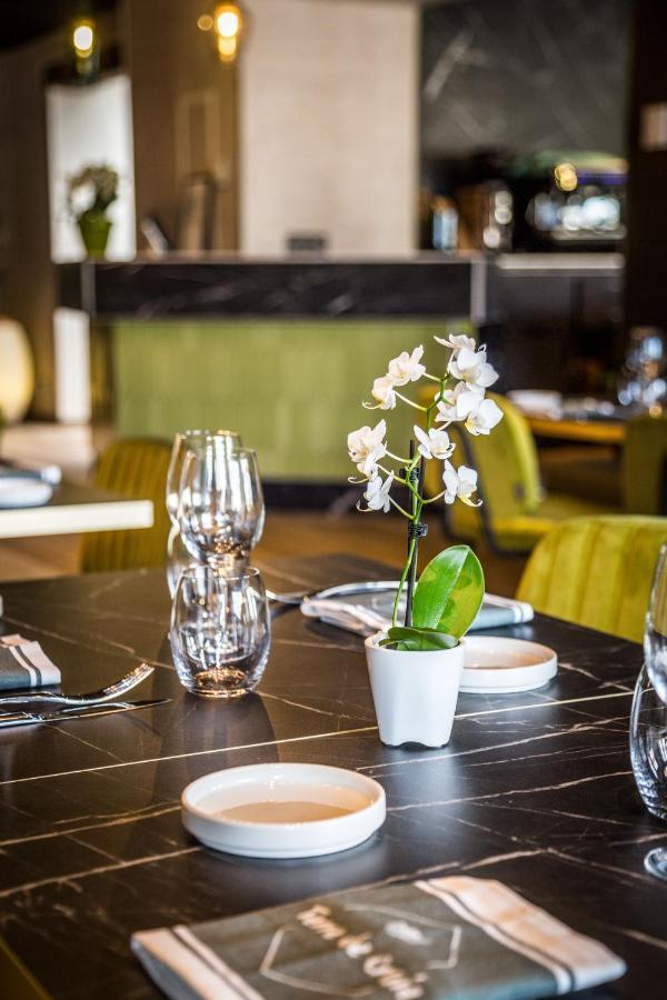 Western Le Relais Du Vigneron 3* Blancs-Coteaux